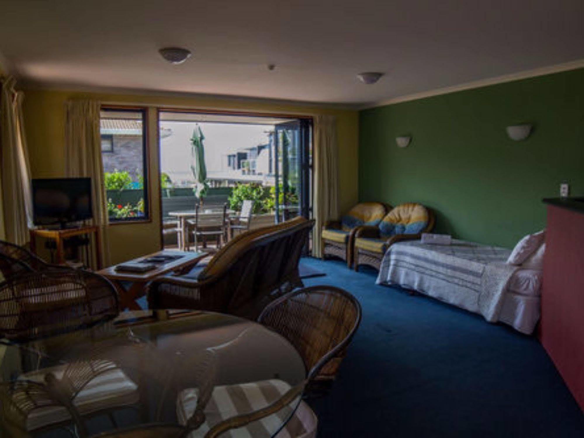Boatshed Motel Apartments Mount Maunganui Esterno foto